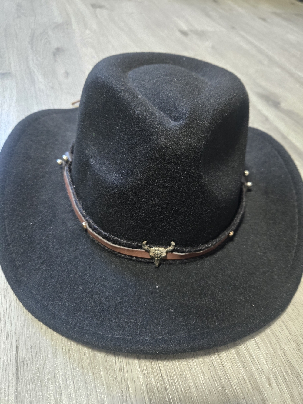 Black Western Cowgirl Hat Wide Brim Bull Skull Accent Boho Ranch Style
